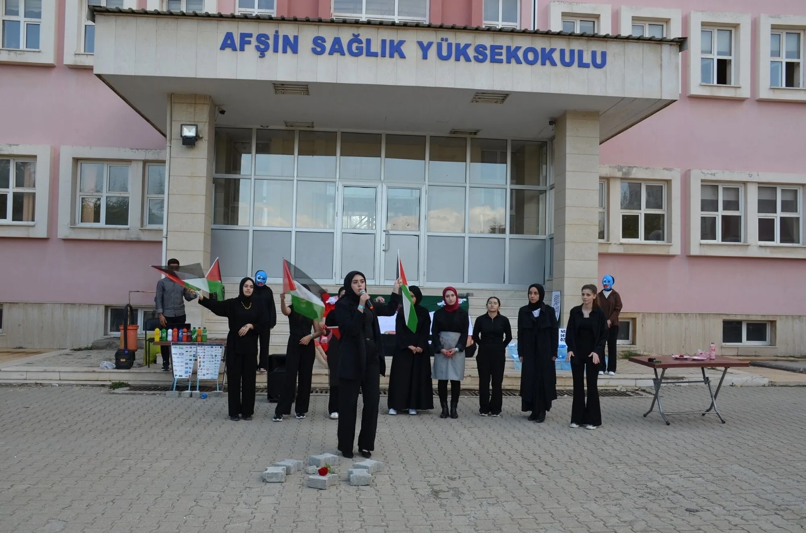 İçerikle ilgili görsel 1