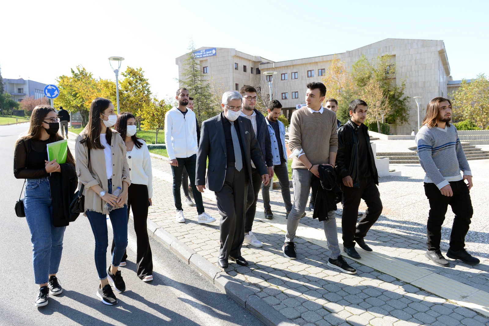 İçerikle ilgili görsel 7