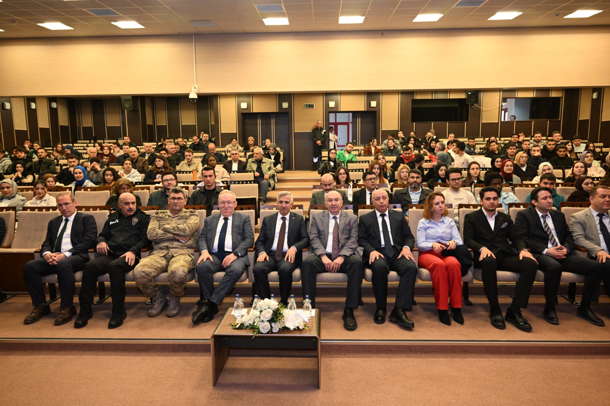 İçerikle ilgili görsel 4